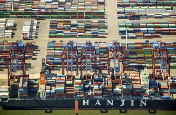 Hanjin container ship, container loading, container gantry cranes, container cranes, container ship, container freighter, container, container port of Hamburg, CTA, Container Terminal Altenwerder, Hamburg-Altenwerder, Port of Hamburg, Elbe, Hamburg, Free and Hanseatic City of Hamburg, Germany, Europe, aerial view, birds-eyes view, aerial photography, aerial photography, overview, bird's eye view