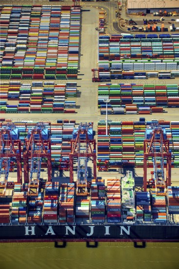 Hanjin container ship, container loading, container gantry cranes, container cranes, container ship, container freighter, container, container port of Hamburg, CTA, Container Terminal Altenwerder, Hamburg-Altenwerder, Port of Hamburg, Elbe, Hamburg, Free and Hanseatic City of Hamburg, Germany, Europe, aerial view, birds-eyes view, aerial photography, aerial photography, overview, bird's eye view
