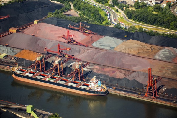 Sandauhafen, Hansaport, bulk goods, Hamburg harbour, Elbe, Hamburg, Free and Hanseatic City of Hamburg, Germany, Europe, aerial view, birds-eyes view, aerial photography, aerial photography, overview, overview, bird's eye view