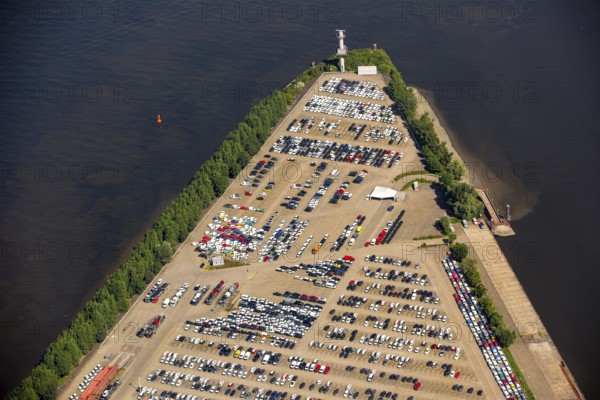 BLG AutoTerminal Hamburg, car loading in Hamburg harbour, car dump, Hamburg harbour, Elbe, Hamburg, Free and Hanseatic City of Hamburg, Germany, Europe, aerial view, birds-eyes view, aerial photography, aerial photography, overview, bird's eye view