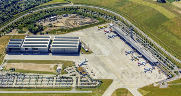 Apron with Airbus aircraft and tower, Finkenwerder Airport, Finkenwerder Airport, Hamburg, Free and Hanseatic City of Hamburg, Germany, Europe, aerial view, birds-eyes view, aerial photography, aerial photography, overview, bird's eye view