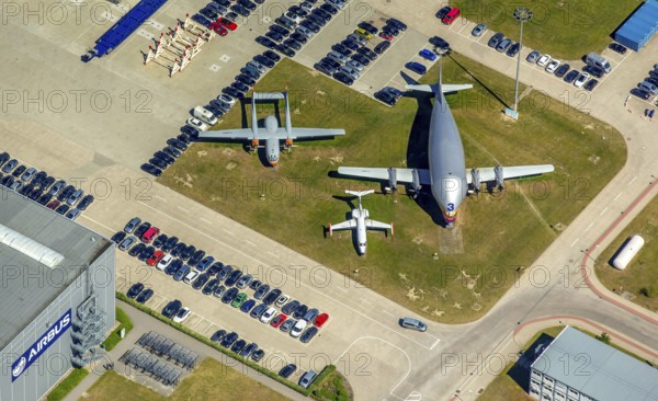 Airport Museum with Guppy, Finkenwerder Airport, Finkenwerder Airport, Hamburg, Free and Hanseatic City of Hamburg, Germany, Europe, aerial view, birds-eyes view, aerial photography, aerial photography, overview, bird's-eye view