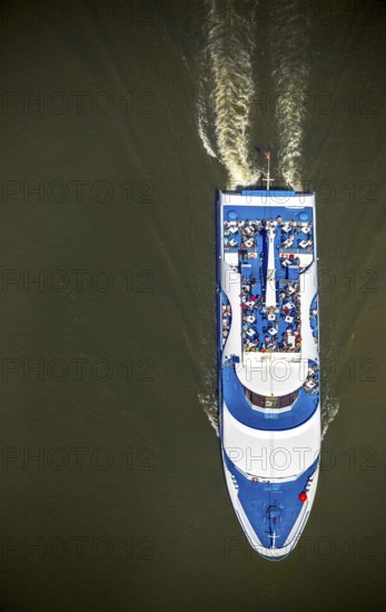 Harbour tour excursion ship, container loading, container gantry cranes, container cranes, container ship, container freighter, container, container port Hamburg, CTA, Container Terminal Altenwerder, Hamburg-Altenwerder, Hamburg harbour, Elbe, Hamburg, Free and Hanseatic City of Hamburg, Germany, Europe, aerial view, birds-eyes view, aerial photography, aerial photography, overview, bird's eye view