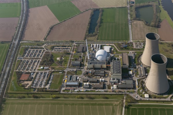 Nuclear power plant Grohnde, nuclear power plant, nuclear power plant on the Weser, cooling towers, pressurised water reactor of the company Siemens, KWG, aerial photograph, aerial photograph of Grohnde Emmerthal, Emmerthal, Lower Saxony, Germany, Europe, aerial photograph, birds-eyes view, aerial photograph, aerial photography, aerial photography, overview, bird's eye view