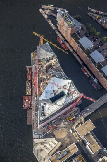 Construction site of the ElbPhilharmonie Hamburg, Philharmonie, Speicherstadt Hamburg, Elbe, Hamburg, Germany, Europe, aerial view, birds-eyes view, aerial photography, aerial photography, overview, overview, bird's eye view