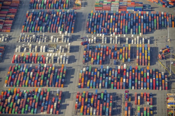 Hamburg harbour, container port Waltershof, container, container cranes, Hamburg, Germany, Europe, aerial view, birds-eyes view, aerial photography, aerial photography, overview, bird's eye view