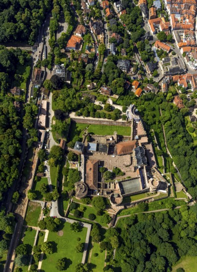 Heidelberg Castle, Heidelberg Castle, Heidelberg Castle Ruins, vertical photography, Heidelberg, Rhein-Neckar-Kreis, Baden-Württemberg, Germany, Europe, aerial photography, birds-eyes view, aerial photography, aerial photography, overview, bird's eye view