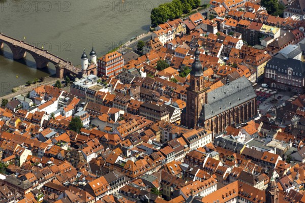 Heiliggeistkirche in Heidelberg Old Town with Old Bridge and Tor tor of the Old Bridge, Neckar, Heidelberg, Rhein-Neckar-Kreis, Baden-Württemberg, Germany, Europe, aerial view, birds-eyes view, aerial photography, aerial photography, overview, bird's eye view