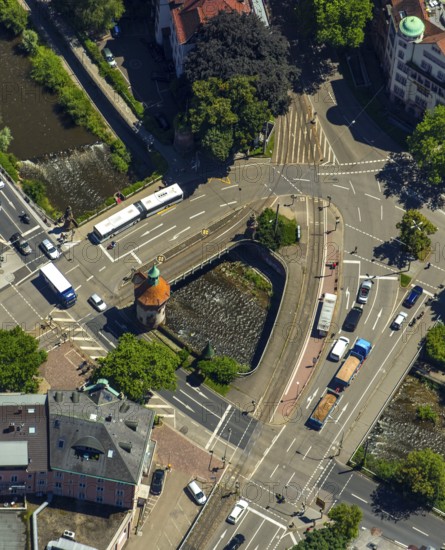 Schwabentor Bridge over the Dreisam, Freiburg im Breisgau, Breisgau, Baden-Württemberg, Germany, Europe, aerial view, birds-eyes view, aerial photography, aerial photography, overview, bird's-eye view, university city, trinational metropolitan region Upper Rhine