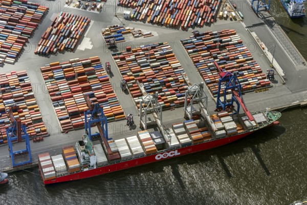 Container port, Waltershofer Hafen, container ships, Eurogate, Eurogate Container Terminal, Port of Hamburg, Hamburg, Germany, Europe, aerial view, birds-eyes view, aerial photography, aerial photography, overview, bird's eye view