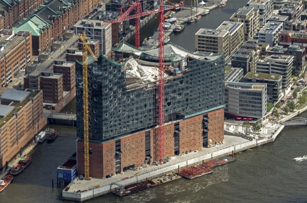 Speicherstadt, HafenCity, Elbe, Elbphilharmonie Hamburg am Kaiserkai, Hamburg harbour, Hamburg, Germany, Europe, aerial view, birds-eyes view, aerial photography, aerial photography, overview, overview, bird's eye view