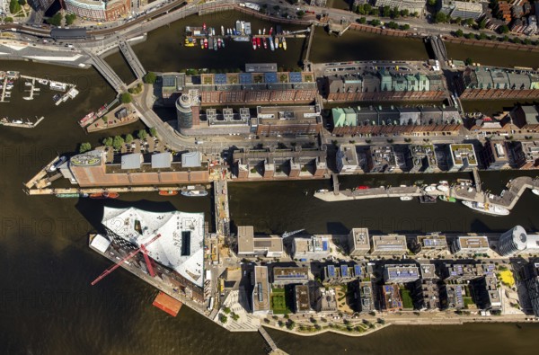 Elbphilharmonie with Hafencity, Speicherstadt, UNESCO World Heritage Site, Hamburg harbour, Elbe, Hamburg, Free and Hanseatic City of Hamburg, Germany, Europe, aerial view, birds-eyes view, aerial photography, aerial photography, overview, bird's eye view