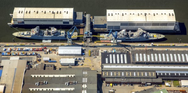 Warships in Hamburg harbour, Destroyer, Hamburg harbour, Elbe, Hamburg, Free and Hanseatic City of Hamburg, Germany, Europe, aerial view, birds-eyes view, aerial photography, aerial photography, overview, overview, bird's eye view
