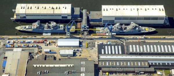Warships in Hamburg harbour, Destroyer, Hamburg harbour, Elbe, Hamburg, Free and Hanseatic City of Hamburg, Germany, Europe, aerial view, birds-eyes view, aerial photography, aerial photography, overview, overview, bird's eye view