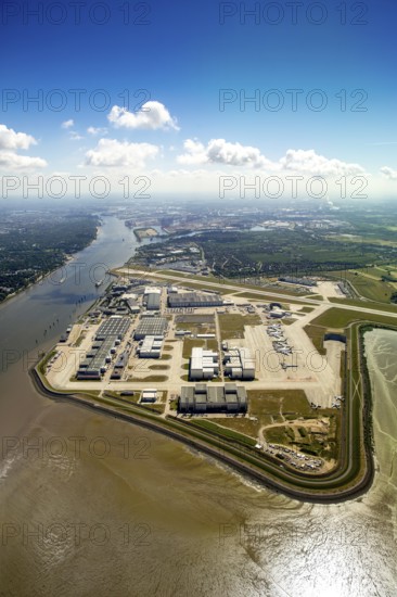 Finkenwerder Airport, runway and factory halls of Airbus Airport, Finkenwerder Airport, Hamburg, Free and Hanseatic City of Hamburg, Germany, Europe, aerial view, birds-eyes view, aerial photography, aerial photography, overview, bird's eye view