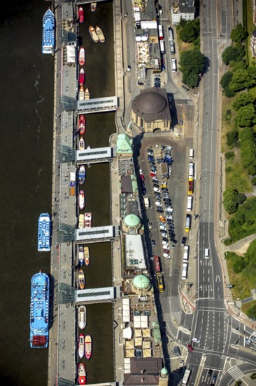 Landungsbrücken, Hamburg harbour, Elbe, Hamburg, Free and Hanseatic City of Hamburg, Germany, Europe, aerial view, birds-eyes view, aerial photography, aerial photography, overview, bird's eye view
