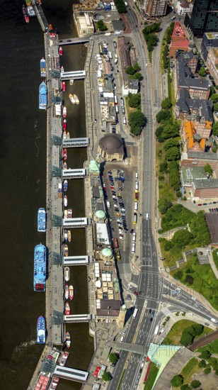 Landungsbrücken, Hamburg harbour, Elbe, Hamburg, Free and Hanseatic City of Hamburg, Germany, Europe, aerial view, birds-eyes view, aerial photography, aerial photography, overview, bird's eye view
