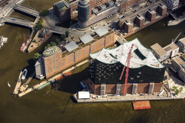 Roof construction of the Elbphilharmony, concert hall in the HafenCity in Hamburg, Elbphilharmonie with Hafencity, Speicherstadt, UNESCO World Heritage Site, Hamburg harbour, Elbe, Hamburg, Free and Hanseatic City of Hamburg, Germany, Europe, aerial view, birds-eyes view, aerial photography, aerial photography, overview, bird's eye view