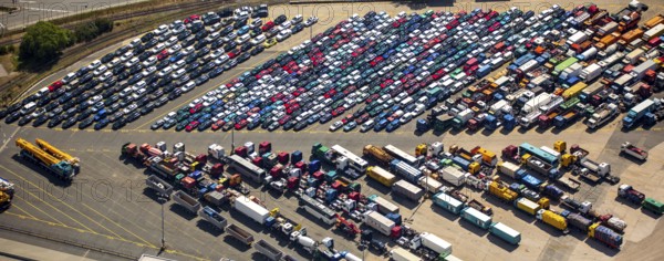 Used car loading at Hansahafen, Unikai in Hamburg harbour, Hamburg harbour, Elbe, Hamburg, Free and Hanseatic City of Hamburg, Germany, Europe, aerial view, birds-eyes view, aerial photography, aerial photography, overview, bird's eye view