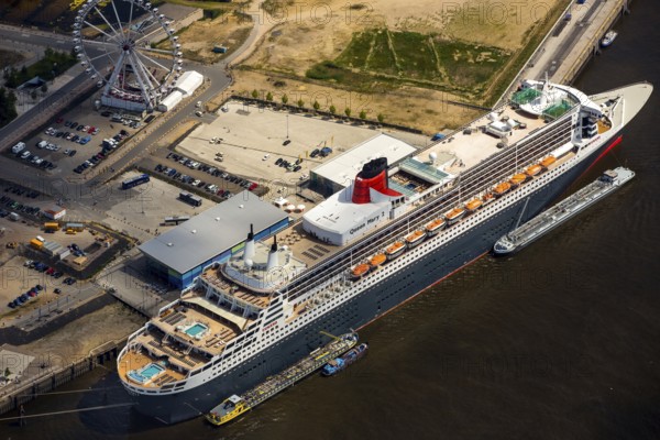 Cruise terminal, Unilever House cruise ship Queen Mary 2, Hamburg harbour, Elbe, Hamburg, Free and Hanseatic City of Hamburg, Germany, Europe, aerial view, birds-eyes view, aerial photography, aerial photography, overview, bird's eye view