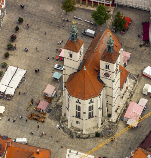 Church Neupfarrpplatz Regensburg, Regensburg, independent city in Eastern Bavaria, Bavaria, Germany, Europe, aerial view, birds-eyes view, aerial photography, aerial photography, overview, bird's eye view