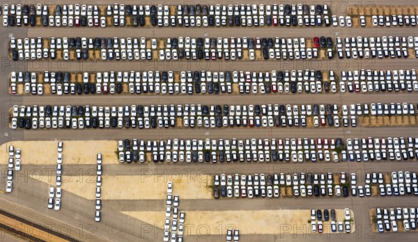 New car car park, BMW new car, BMW plant regensburg, automotive plant, car factory, Bayrische Motorenwerke Fabrik Regensburg, Neutraubling, independent town in Eastern Bavaria, Bavaria, Germany, Europe, aerial view, birds-eyes view, aerial photography, aerial photography, aerial photography, overview, bird's eye view