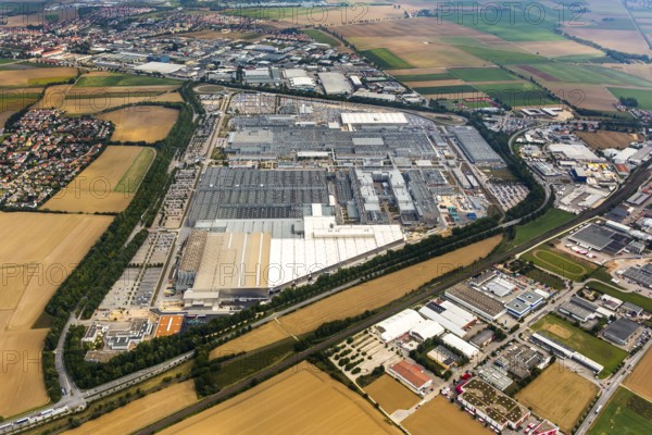 BMW plant regensburg, automotive plant, car factory, Bayrische Motorenwerke Fabrik Regensburg, Regensburg, independent city in Eastern Bavaria, Bavaria, Germany, Europe, aerial photo, birds-eyes view, aerial photograph, aerial photography, aerial photography, overview, bird's eye view