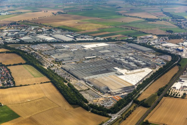 BMW plant regensburg, automotive plant, car factory, Bayrische Motorenwerke Fabrik Regensburg, Regensburg, independent city in Eastern Bavaria, Bavaria, Germany, Europe, aerial photo, birds-eyes view, aerial photograph, aerial photography, aerial photography, overview, bird's eye view