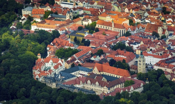 St. Emmeram's Monastery, it St. Emmeram's Basilica and the main administration in Thurn und Taxis Castle, Regensburg, independent city in Eastern Bavaria, Bavaria, Germany, Europe, aerial view, bird's eye view, aerial photography, aerial photography, overview, bird's eye view