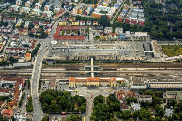 Regensburg main station, Regensburg, district-free city in Eastern Bavaria, Bavaria, Germany, Europe, aerial view, birds-eyes view, aerial photography, aerial photography, overview, overview, bird's eye view
