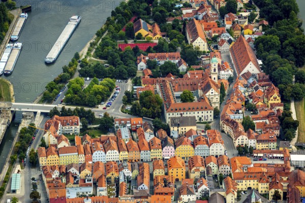 Giebelhausensembel Stadtamhof and St.Mang Church with College of Catholic Church Music and Music Education, Regensburg, independent city in Eastern Bavaria, Bavaria, Germany, Europe, aerial view, birds-eyes view, aerial photography, aerial photography, overview, bird's eye view