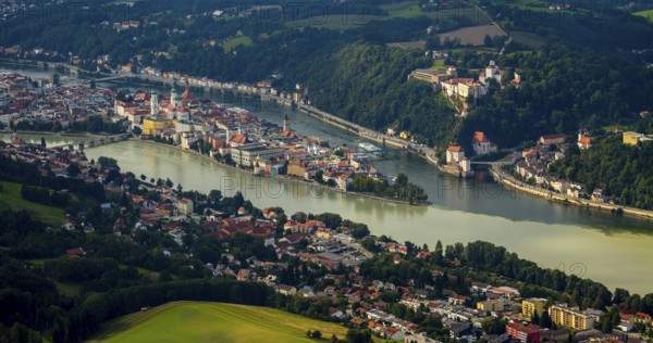 Confluence of the three rivers Danube, Inn and Ilz, municipality of Freinberg, independent university town in the administrative district of Lower Bavaria in Eastern Bavaria, Upper Austria, Austria, Europe, aerial photograph, birds-eyes view, aerial photography, aerial photography, overview, bird's eye view
