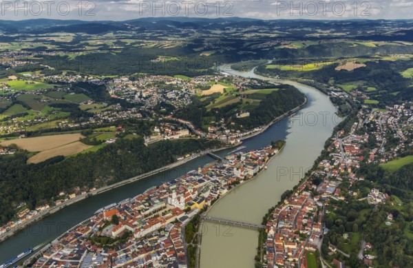 Old town of Passau with St Stephen's Cathedral on the cathedral square as the seat of the Bishop of Passau, confluence of the three rivers Danube, Inn and Ilz, Passau, independent university town in the administrative district of Lower Bavaria in Eastern Bavaria, Bavaria, Germany, Europe, aerial view, birds-eyes view, aerial photography, aerial photography, overview, overview, bird's eye view