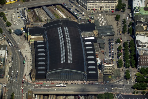 Hamburg Central Station at Steintordamm, Hamburg Central Station, Hamburg, Free and Hanseatic City of Hamburg, Germany, Europe, aerial view, birds-eyes view, aerial photography, aerial photography, overview, overview, bird's eye view