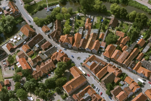 Old town of Hitzacker with the Jeetzel and Altjeetzel rivers, Elbe, Elbe banks, high water protection structures, lock, Hitzacker (Elbe), Lüchow-Dannenberg district, Elbtalaue, Elbe valley, Lower Saxony, Germany, Europe, aerial view, birds-eyes view, aerial photography, aerial photography, overview, bird's eye view