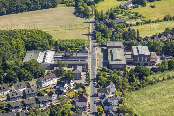 Aerial photo, ALLDOCK GmbH, Wuppertaler Straße, commercial area, Niedersprockhövel, Sprockhövel, Ruhr area, North Rhine-Westphalia, Germany, DE, Ennepe-Ruhr-Kreis, Europe, commercial enterprises, commercial location, commercial use, industrial area, industrial location, aerial photo, aerial photography, aerial photography, overview, bird's-eye view, bird's-eye view, overview