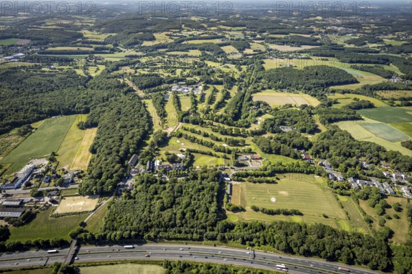 Aerial view, golf course Golfclub Felderbach Sprockhövel, Frielinghausen 1, Sprockhövel, Ruhr area, North Rhine-Westphalia, Germany, motorway A46, DE, Ennepe-Ruhr-Kreis, Europe, distant view, golf, golf course, golf club, golf course, aerial view, aerial photography, aerial photography, sports, overview, bird's-eye view, overview