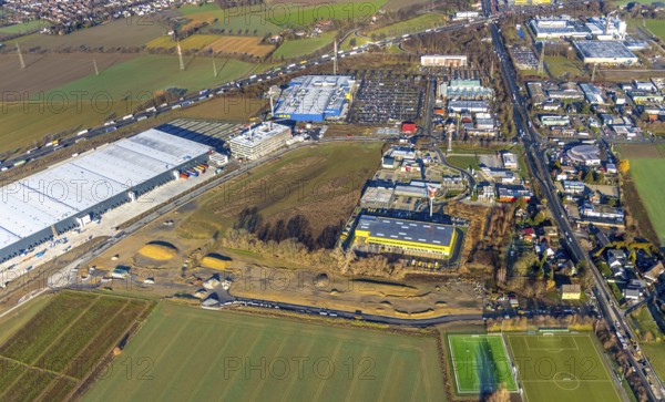 Aerial view, Woolworth builds new headquarters in the intermunicipal industrial estate Unna/Kamen, next to IKEA Kamen, Südkamen, Kamen, Ruhr area, North Rhine-Westphalia, Germany, Unna, DE, Europe, birds-eyes view, aerial photography, aerial photography, overview, bird's eye view