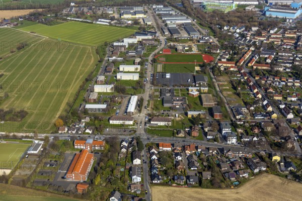 Aerial photo, Glückauf Kaserne Unna Königsborn, Hallohweg, Unna, Ruhr area, North Rhine-Westphalia, Germany, Bundeswehr, DE, Europe, Kamener Straße, barracks, aerial photo, aerial photography, aerial photography, military, sports field, overview, bird's-eye view, bird's-eye view, overview