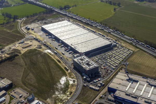 Aerial view, new Woolworth headquarters and logistics centre, Unna Kamen industrial estate, Unna-Königsborn, Kamen city limits, Südkamen, Kamen, Ruhr area, North Rhine-Westphalia, Germany, DE, Europe, commercial enterprises, commercial area, commercial park, commercial location, commercial use, freight traffic, industrial area, industrial location, logistics, logistics centre, aerial photograph, aerial photography, aerial photography, overview, bird's eye view, bird's eye view, overview