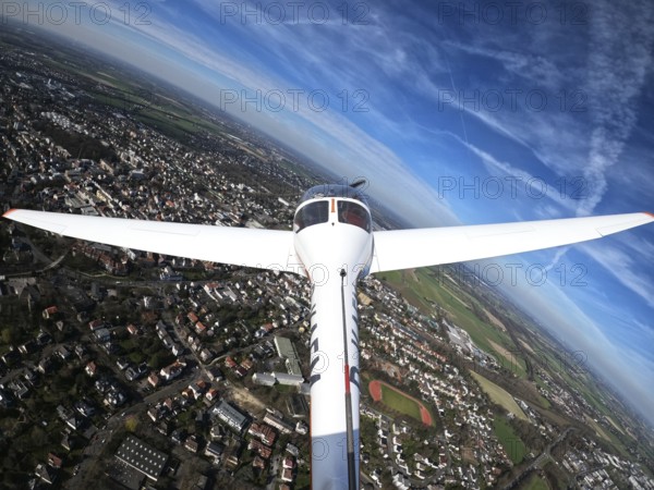 Aerial view, flight over Unna with a motor glider, city centre Unna, touring motor glider Hoffmann Dimona H36, Unna, Ruhr area, North Rhine-Westphalia, Germany, D-KAFM, DE, Europe, aerial view, aerial photography, aerial photography, motor glider, overview, bird's-eye view, overview