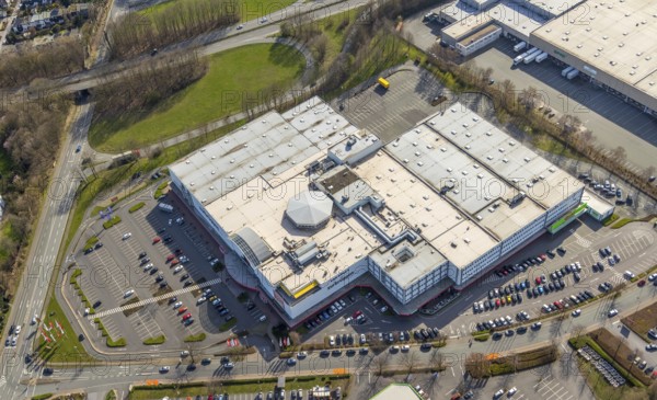 Aerial view, furniture centre with empty parking spaces, Zurbrüggen Wohn-Zentrum Unna, Unna, Ruhr area, North Rhine-Westphalia, Germany, DE, shopping markets, shopping place, shopping centre, Europe, commercial enterprises, commercial area, commercial park, commercial location, commercial use, aerial photograph, aerial photography, aerial photography, furniture store, overview, bird's eye view, birds-eyes view, overview
