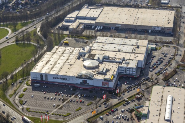 Aerial view, furniture centre with empty parking spaces, Zurbrüggen Wohn-Zentrum Unna, Unna, Ruhr area, North Rhine-Westphalia, Germany, DE, shopping markets, shopping place, shopping centre, Europe, commercial enterprises, commercial area, commercial park, commercial location, commercial use, aerial photograph, aerial photography, aerial photography, furniture store, overview, bird's eye view, birds-eyes view, overview