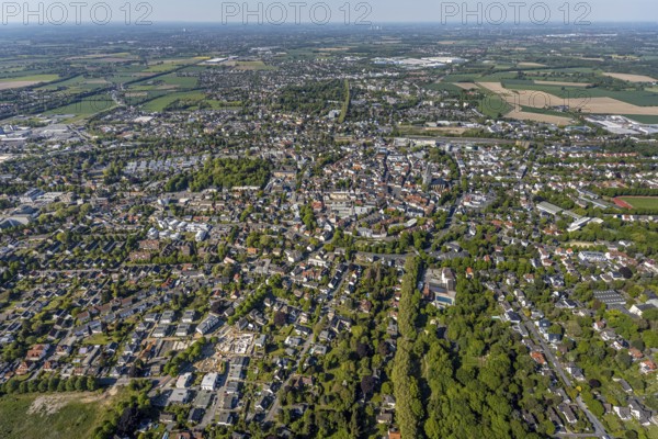 Aerial view, townscape, old town, protestant town church, Unna, Ruhr area, North Rhine-Westphalia, Germany, place of worship, city, DE, Europe, distant view, religious community, place of worship, city centre, church, parish, denomination, aerial view, aerial photography, aerial photography, location view, religion, urban area, city centre, overview, bird's eye view, living and life, birds-eyes view, overview