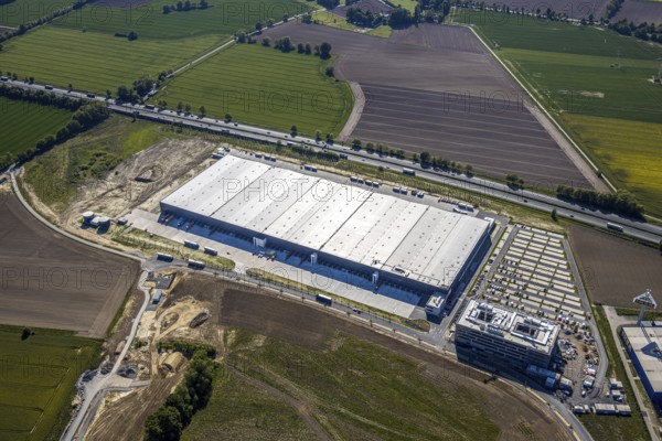 Aerial view, new Woolworth headquarters and logistics centre, Unna Kamen industrial estate, Unna, Ruhr area, North Rhine-Westphalia, Germany, A1 motorway, DE, Europe, commercial enterprises, commercial area, industrial estate, business park, commercial location, commercial use, freight traffic, industrial area, industrial location, logistics, logistics centre, aerial view, aerial photography, aerial photography, overview, bird's-eye view, overview