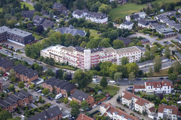 Aerial view, residential area Paracelsusstraße, Losenburg, Velbert, Ruhr area, North Rhine-Westphalia, Germany, DE, Europe, property tax, real estate, aerial view, aerial photography, aerial photography, overview, bird's eye view, residential complex, living and living, residential area, residential buildings, residential quality, residential neighbourhood, housing estate, birds-eyes view, onlyVelbert, overview, Velbert-Mitte