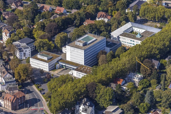Aerial photograph, district administration, health and environmental authority of the district of Unna, Unna, Ruhr area, North Rhine-Westphalia, Germany, authority, DE, Europe, Friedrich-Ebert-Straße, aerial photograph, aerial photography, aerial photography, plane tree avenue, overview, administration, bird's eye view, bird's eye view, overview