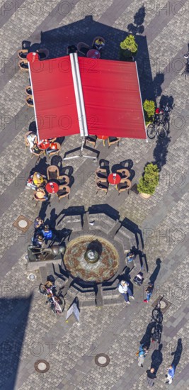 Aerial view, market place, Unna, Ruhr area, North Rhine-Westphalia, Germany, distance rule, fountain, Corona measures, Corona virus, DE, shopping markets, shopping place, relaxation, Europe, leisure, leisure activities, leisure enjoyment, gastronomy, hygiene measures, aerial view, aerial photography, aerial photography, market stalls, pandemic fear, parasols, overview, bird's eye view, birds-eyes view, overview