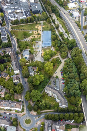 Aerial view, Freizeitpark Nordstadt, youth centre, residential area Ostumer Straße, Höfer Straße, Nordstadt, Velbert, Ruhr area, North Rhine-Westphalia, Germany, adventure playground, DE, Europe, leisure, leisure facility, leisure area, leisure activities, leisure park, leisure enjoyment, leisure centre, roundabout, aerial view, aerial photography, aerial photography, overview, bird's-eye view, birds-eyes view, onlyVelbert, overview, Velbert-Mitte