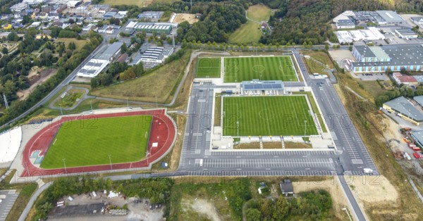 Aerial view, new Oberliga stadium, EMKA Sportzentrum Velbert, Röttgen, Velbert, Ruhr area, North Rhine-Westphalia, Germany, Am Sportzentrum, DE, Europe, football pitch, football stadium, football club, aerial view, aerial photography, aerial photography, Oberliga stadium, Planungsbüro Geo3, SSVg Velbert, sports, sports facilities, sports field, sports facility, stadium, overview, bird's eye view, birds-eyes view, onlyVelbert, overview, Velbert-Mitte